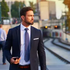 Dokąd nosić krawat: sprawdzone zasady eleganckiego dress code'u