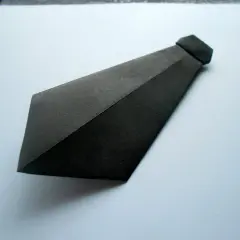 Jak zrobić krawat z papieru: Prosty tutorial krok po kroku
