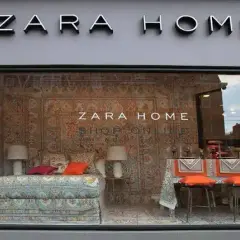 Zara: tajemnica sukcesu modowego giganta. Co kryje się za marką?