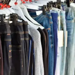 Poznaj ubrania vintage - czym są i jak rozpoznać oryginalny styl z przeszłości