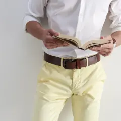 Outfit na 18 męski - Znajdź idealny strój na ważne wydarzenie!